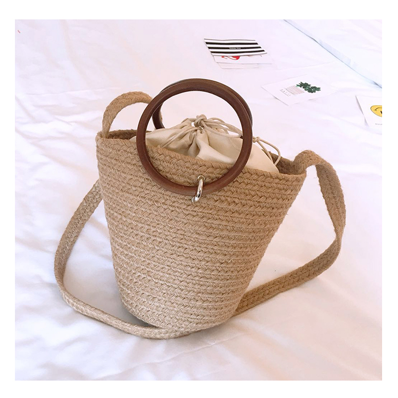 2018 Beach Bag Straw Bag Woven Bag Wooden Round Handle Hemp Shoulder Shoulder Portable Cross-flow Bucket Handbag