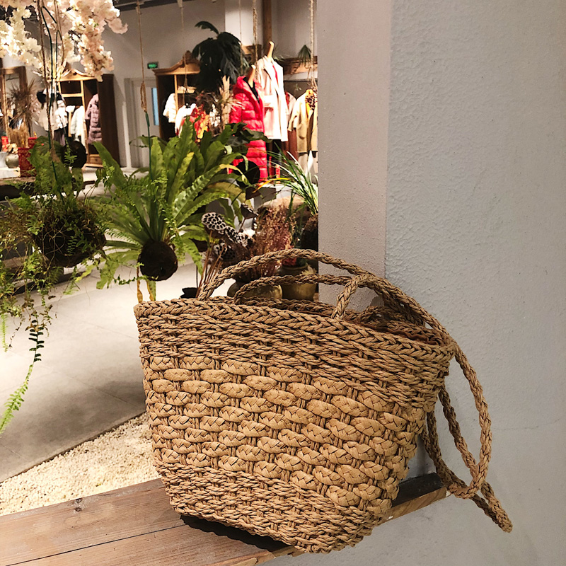 Handmade Straw Bag Shoulder Woven Bag Women Art Handbag Straw Bag Small Bag Thailand Holiday Retro Beach Bag